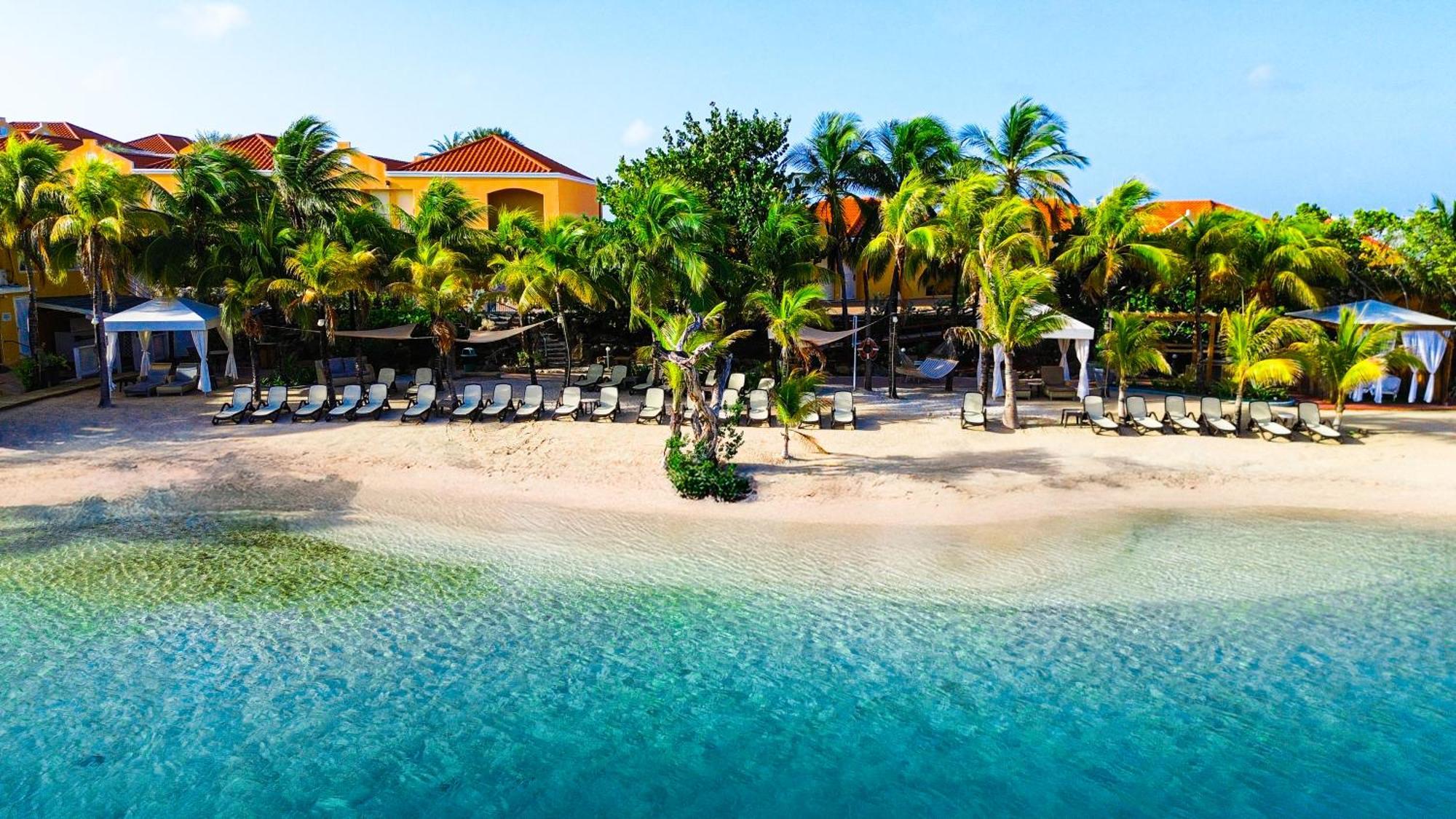 The Royal Sea Aquarium Resort Willemstad Exterior foto